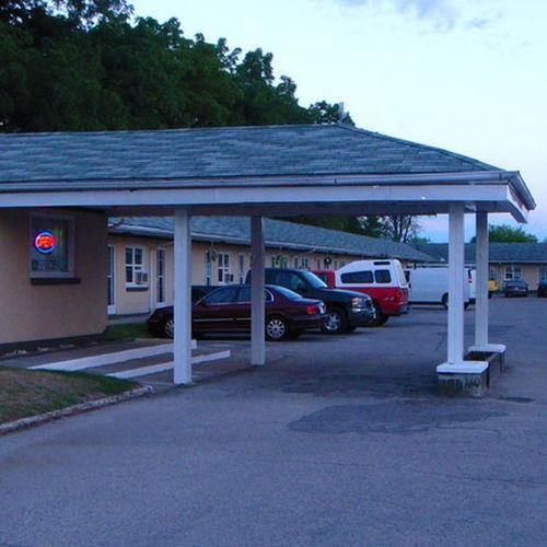 Faulds Motel Сарнія Екстер'єр фото