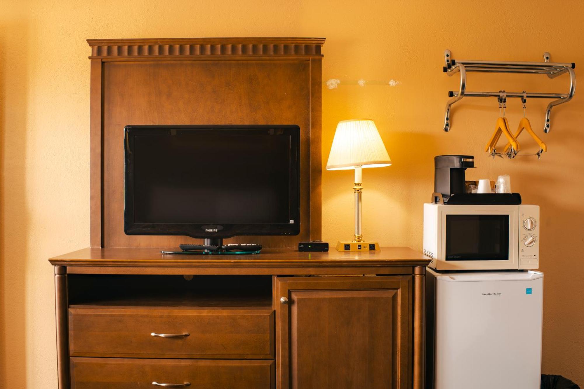 Faulds Motel Сарнія Екстер'єр фото