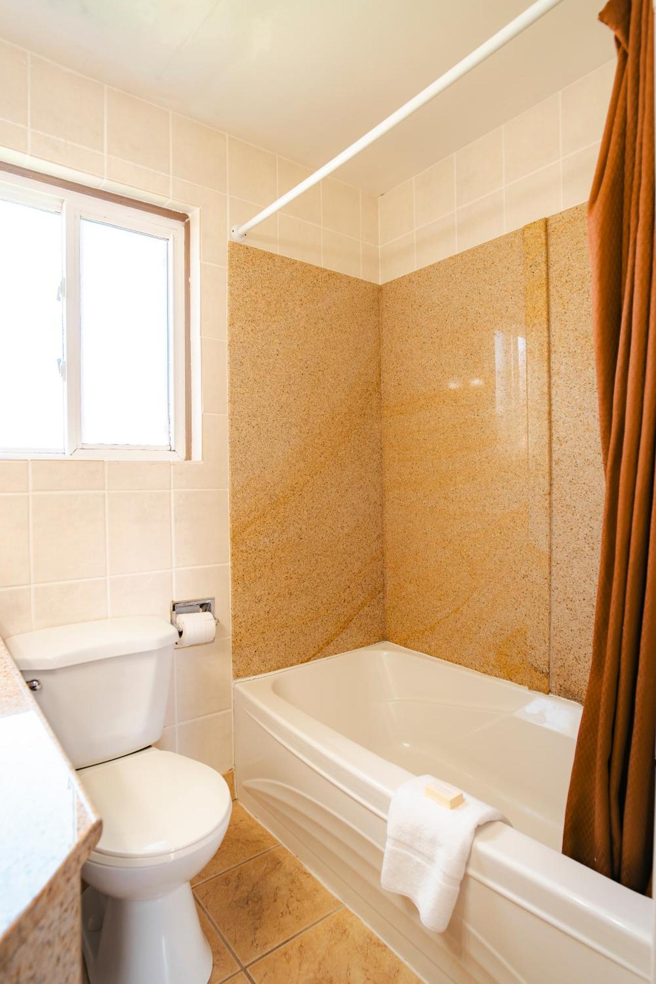 Faulds Motel Сарнія Екстер'єр фото