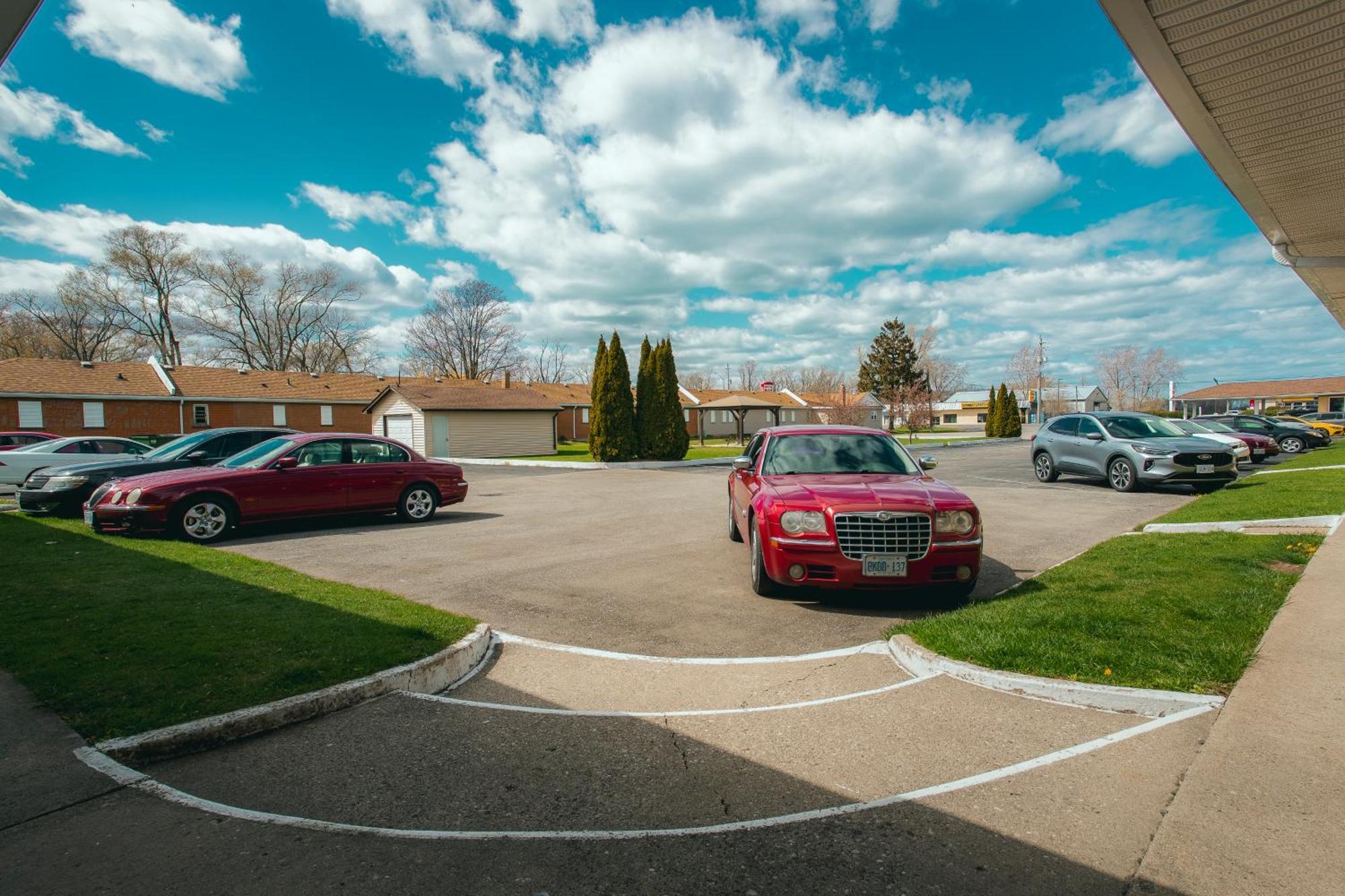 Faulds Motel Сарнія Екстер'єр фото
